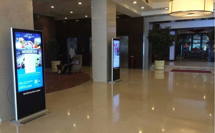 廣告機(jī) 廣告機(jī)